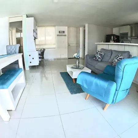 Hermosos Apartamento En Edificio La Ferrara, Vista Al Mar Apartamento *